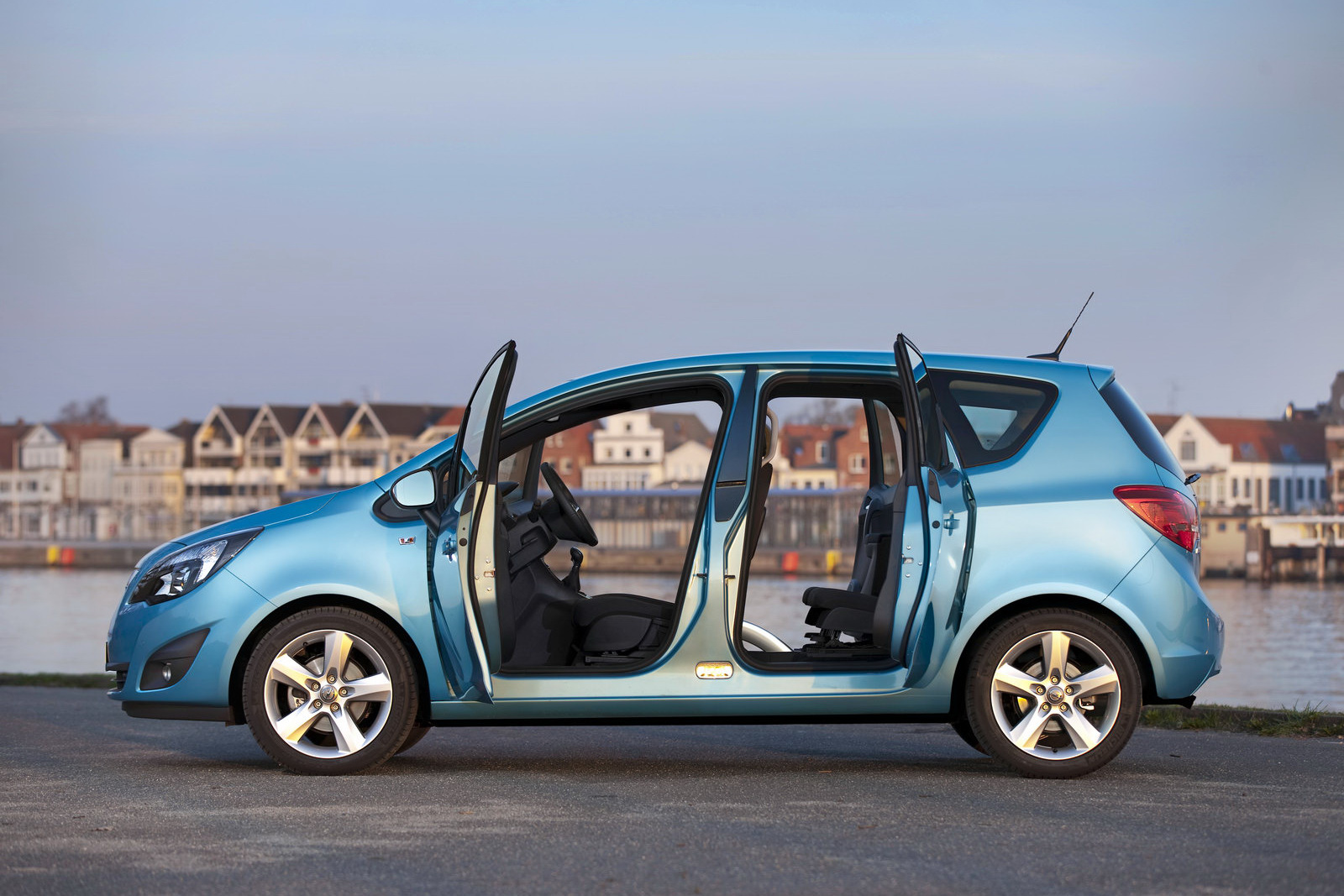 Opel это gm