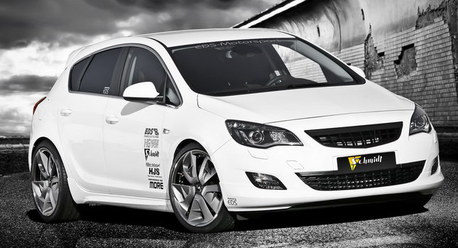  EDS Creates a 360HP Monster out of the Opel Astra Turbo