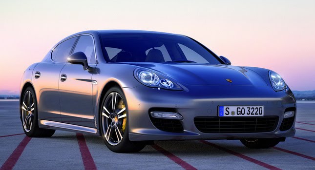  New Porsche Panamera Turbo S Comes with Uprated 550HP V8
