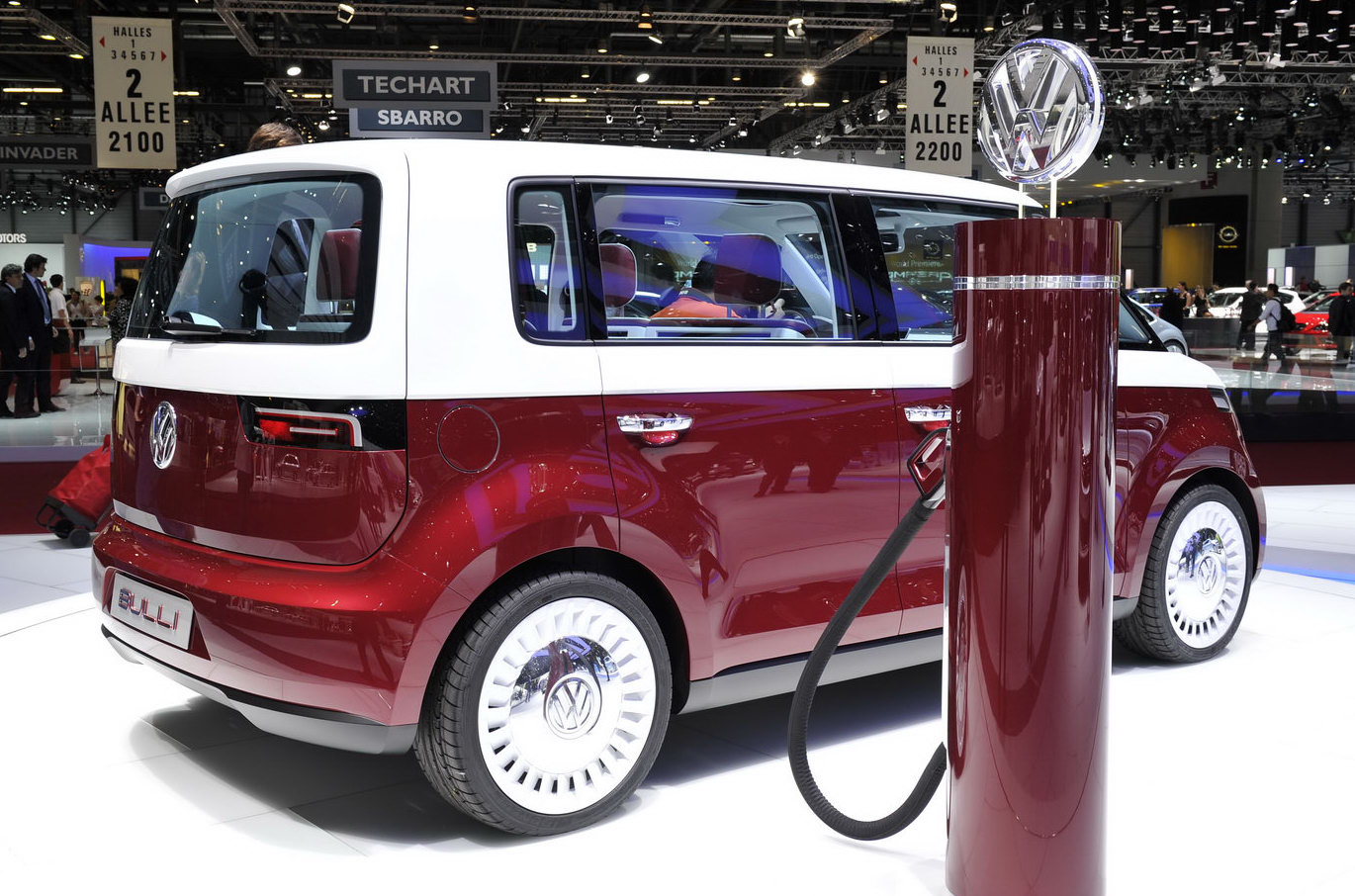 It Took VW 21 Years To Get From The Microbus Concept To The ID. Buzz, But The Original Has Barely Aged A Day