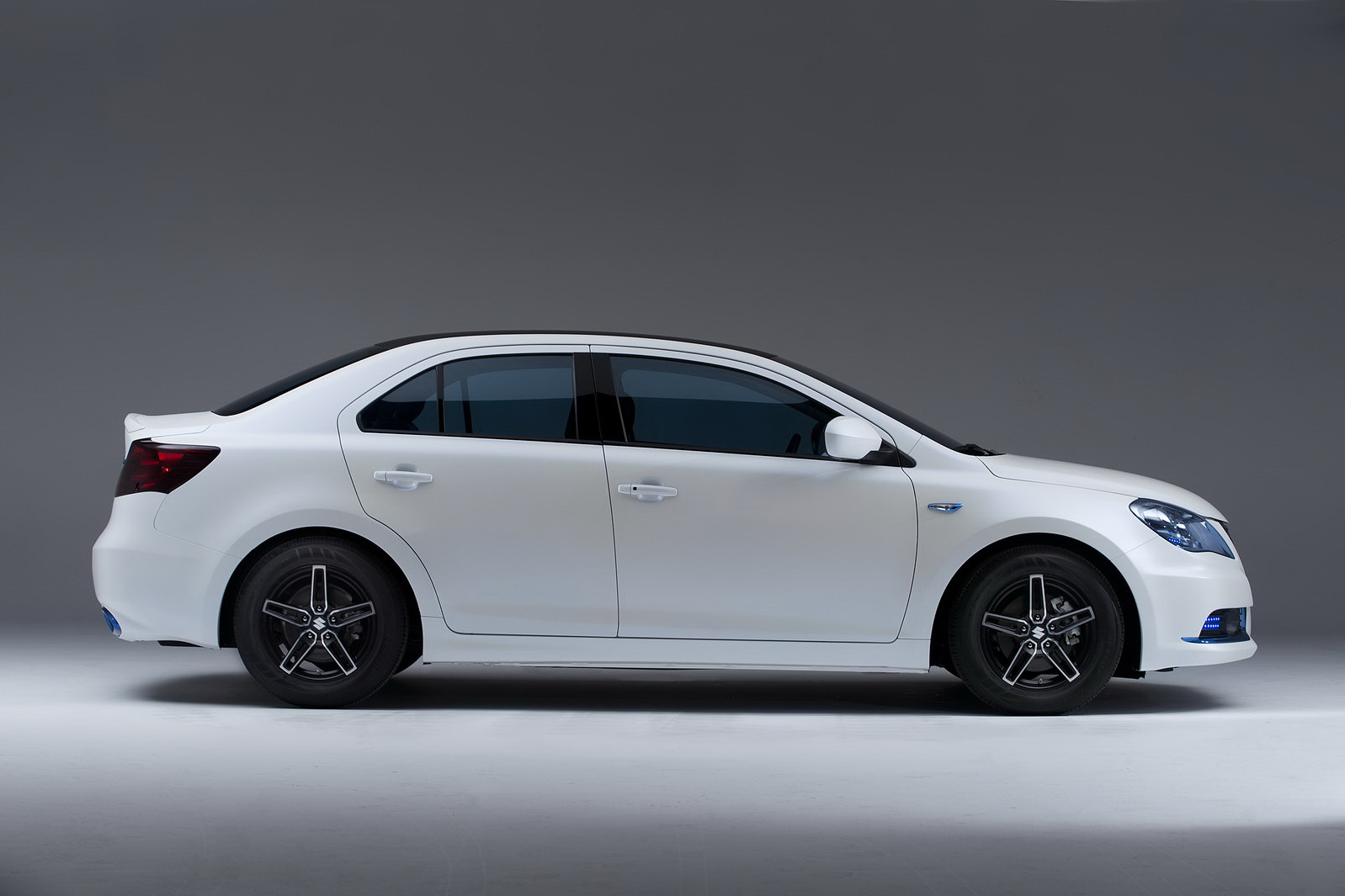 Suzuki kizashi 2022