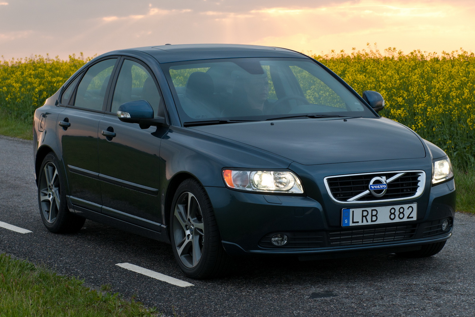 Volvo to Axe S40/V50 duo from US Lineup Due to Poor Sales
