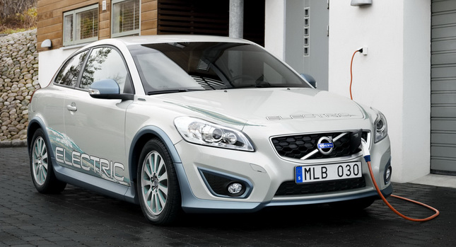  Volvo’s Pure Electric C30 Enters Production