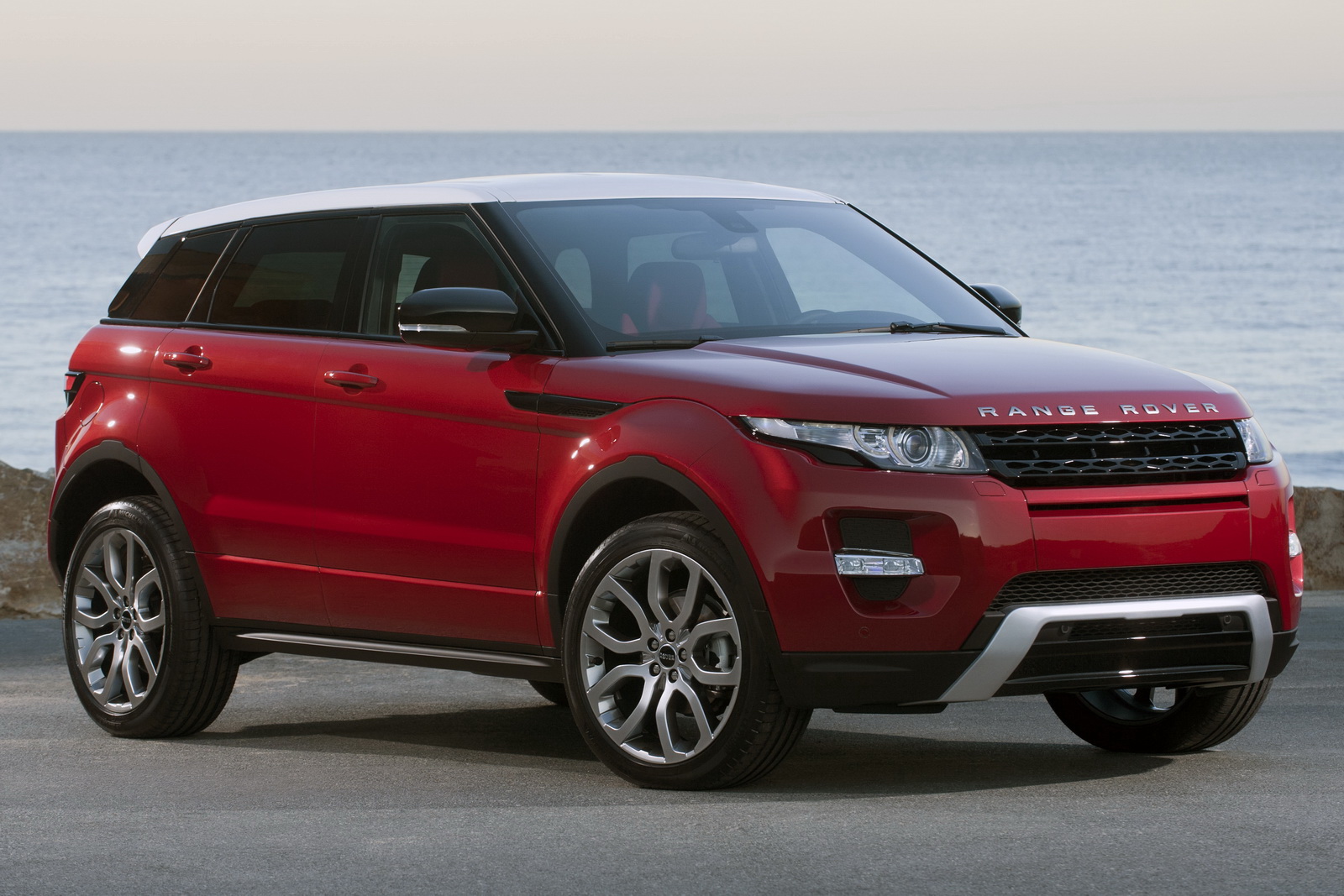 Rumors Range Rover Mulling Grand Evoque Carscoops
