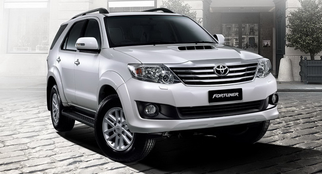  2012 Toyota Fortuner: SUV Version of Facelifted HiLux Makes Asian Debut