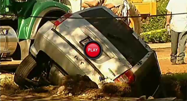  Jeep Swallowed by Sinkhole after Hitting a Fire Hydrant [Videos]