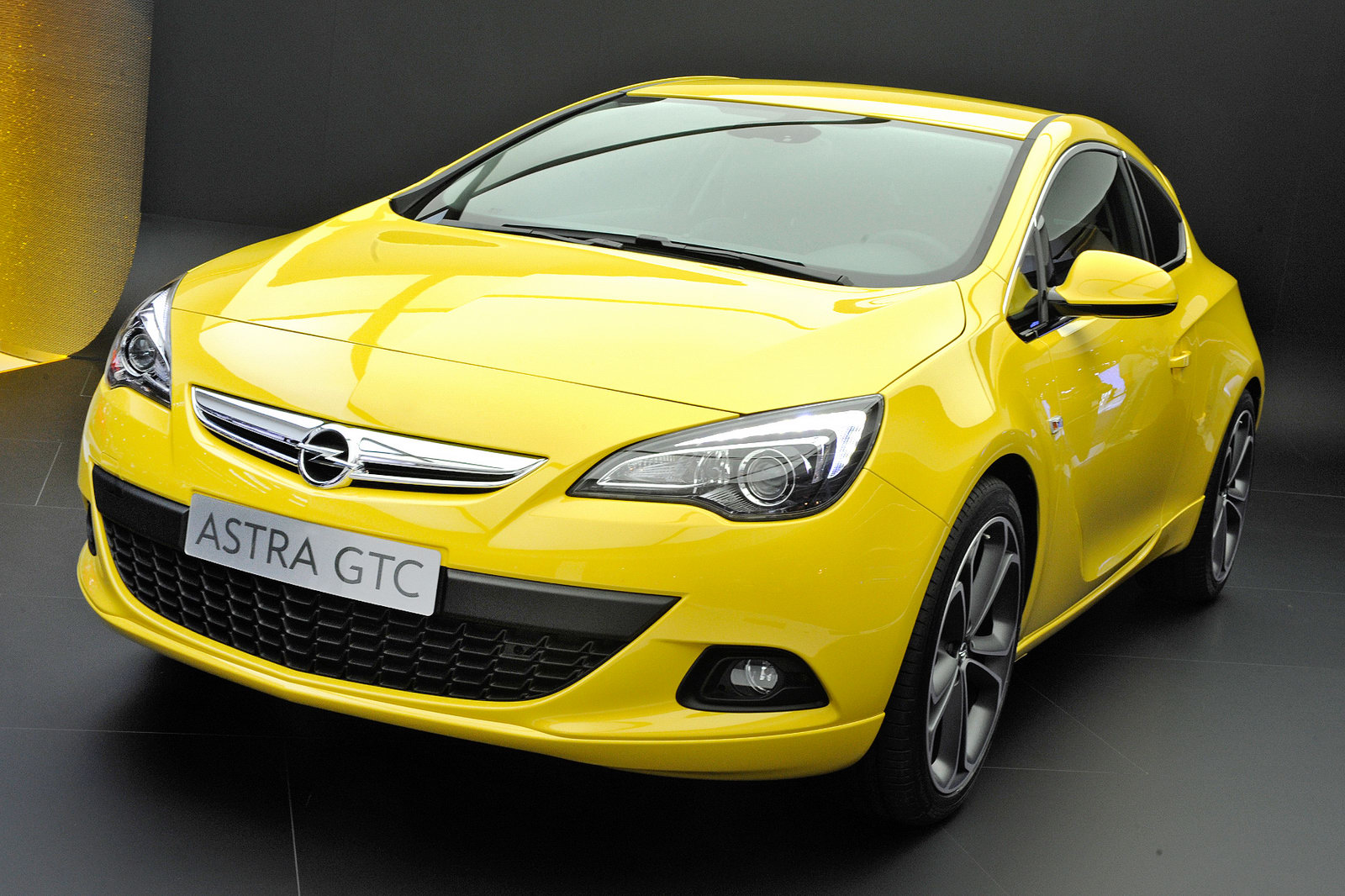 Opel t. Opel Astra j GTC. Opel Astra GTC 2015. Opel Corsa GTC. Opel Astra GTC 2022.