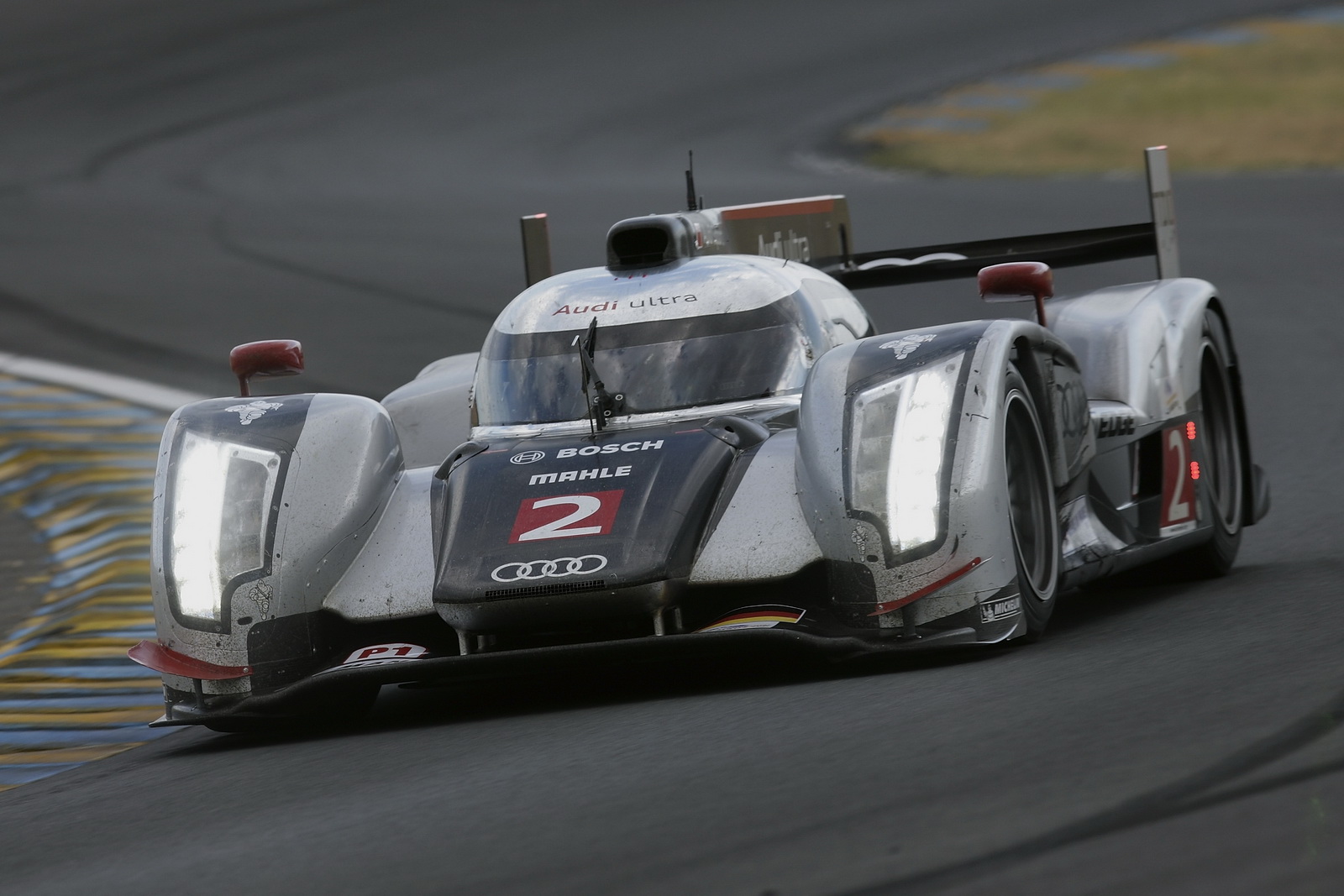 Audi r18 tdi