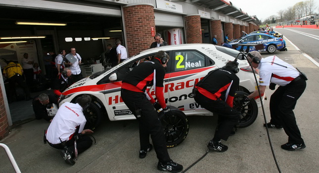  New Honda Civic Hatch to Race in BTCC in 2012 [with Video]