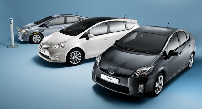  Toyota Focuses Recovery Efforts on Prius Hybrid Family