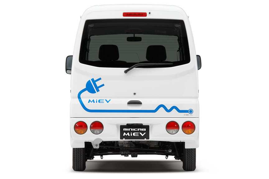 Mitsubishi minicab miev не заряжается ввб