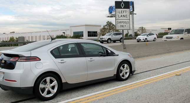  Chevy’s Low Emissions Package Gives 2012 Volt Access to California’s HOV Lanes