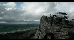 2012-Land-Cruiser-200-V8-16Carscoop 2012-Land-Cruiser-200-V8-16Carscoop