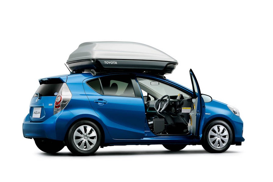 Toyota aqua hybrid 2019