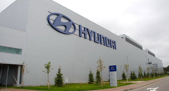  UAW Protests outside Hyundai's U.S. Dealerships to Support Illegally Fired Korean Subcontractor Worker