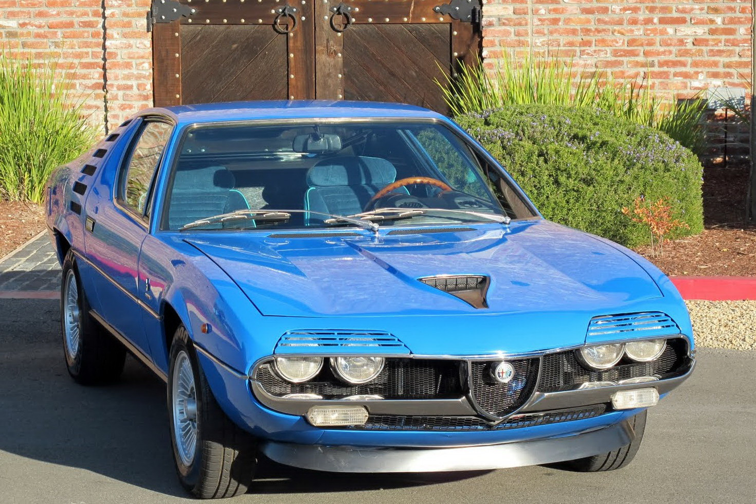 Rare Find Fully Restored 1973 Alfa Romeo Montreal V8 up for Sale on