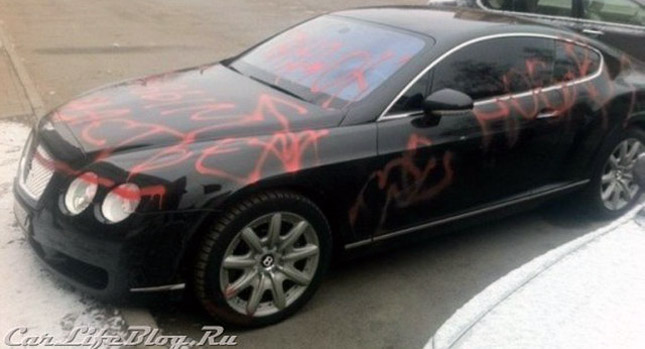  Bentley Continental GT Coupe Falls Prey to Spray-paint Vandal