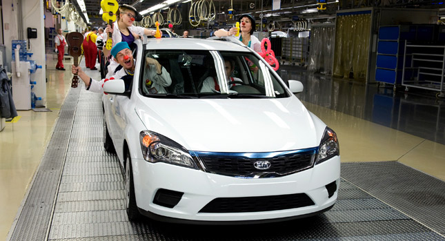  Kia Builds 1 Millionth Vehicle at its Slovakian Plant