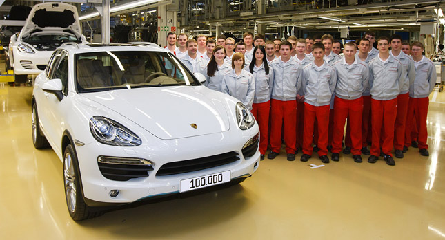  Porsche Rolls Out 100,000th Second Generation Cayenne