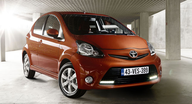  Toyota Aygo City Car Retouched for the 2012 Model Year [with Video]