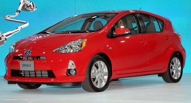  New Toyota Prius C Hybrid Hatch Debuts in Detroit, Promises up to 53 mpg for Less than $19,000