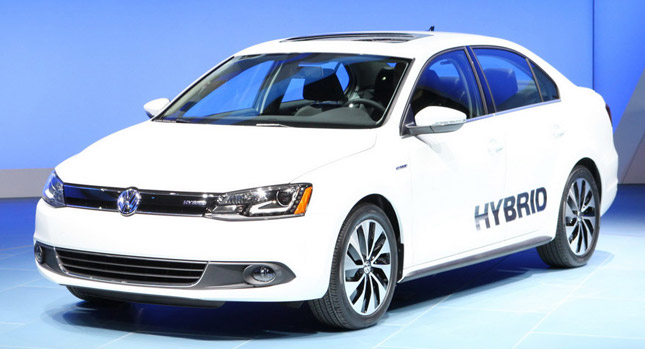  VW Introduces New Jetta Hybrid with 170-Horses and 45mpg Combined