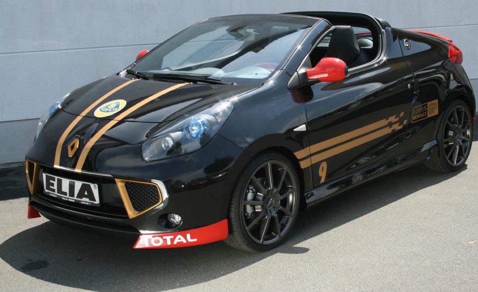 Elia Dresses Up Renault Wind in F1 Colors Carscoops