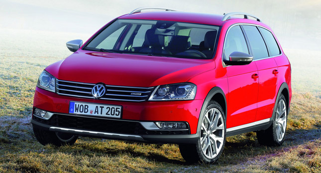  VW Releases a Fresh Collection of Photos of the New Passat Alltrack