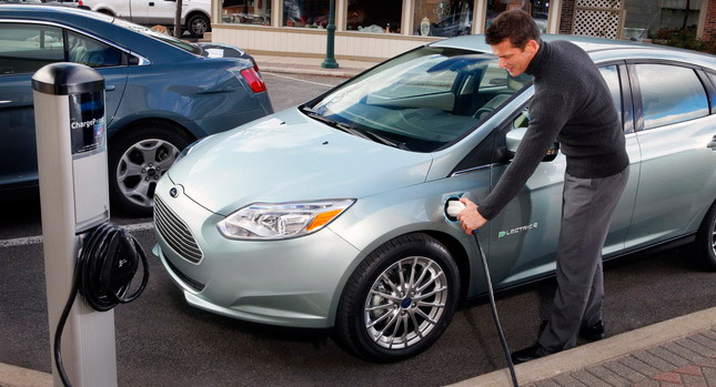  Ford Focus EV Achieves 105 MPGe Combined EPA Rating, Beats Nissan Leaf