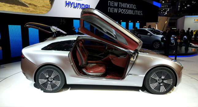  Hyundai Looks into the Future with New i-oniq Concept Car at the Geneva Motor Show