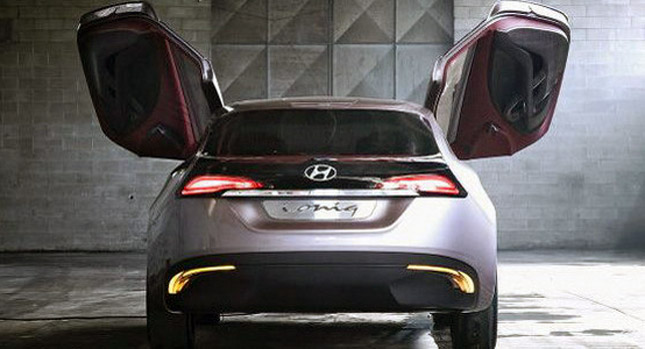  Hyundai i-oniq Opens its Wings for us Before the Geneva Motor Show