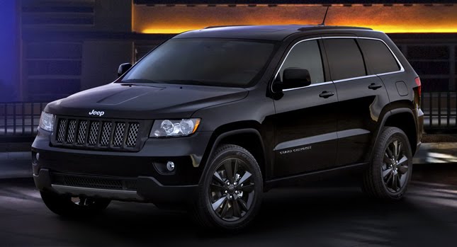  Jeep Debuts Murdered Out "Altitude" Editions of Grand Cherokee, Compass and Patriot