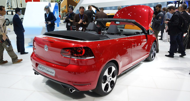  Volkswagen Blows the Top off the New Golf GTI Cabriolet in Geneva [Video]