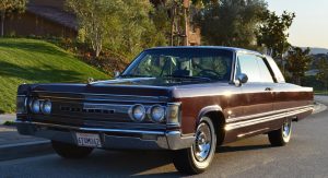 1967-Chrysler-Imperial-Crown-Coupe-66