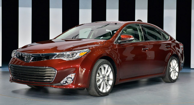  All-New 2013 Toyota Avalon Sedan Breaks Cover at the New York Auto Show