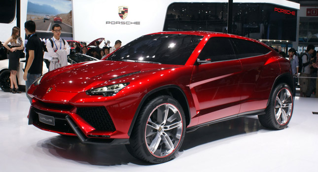  Live Photos and Video of the Lamborghini Urus SUV Concept from the Beijing Motor Show