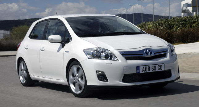  New Toyota Compact to Keep Auris Name in Europe, will be Previewed by a Concept Model in Paris