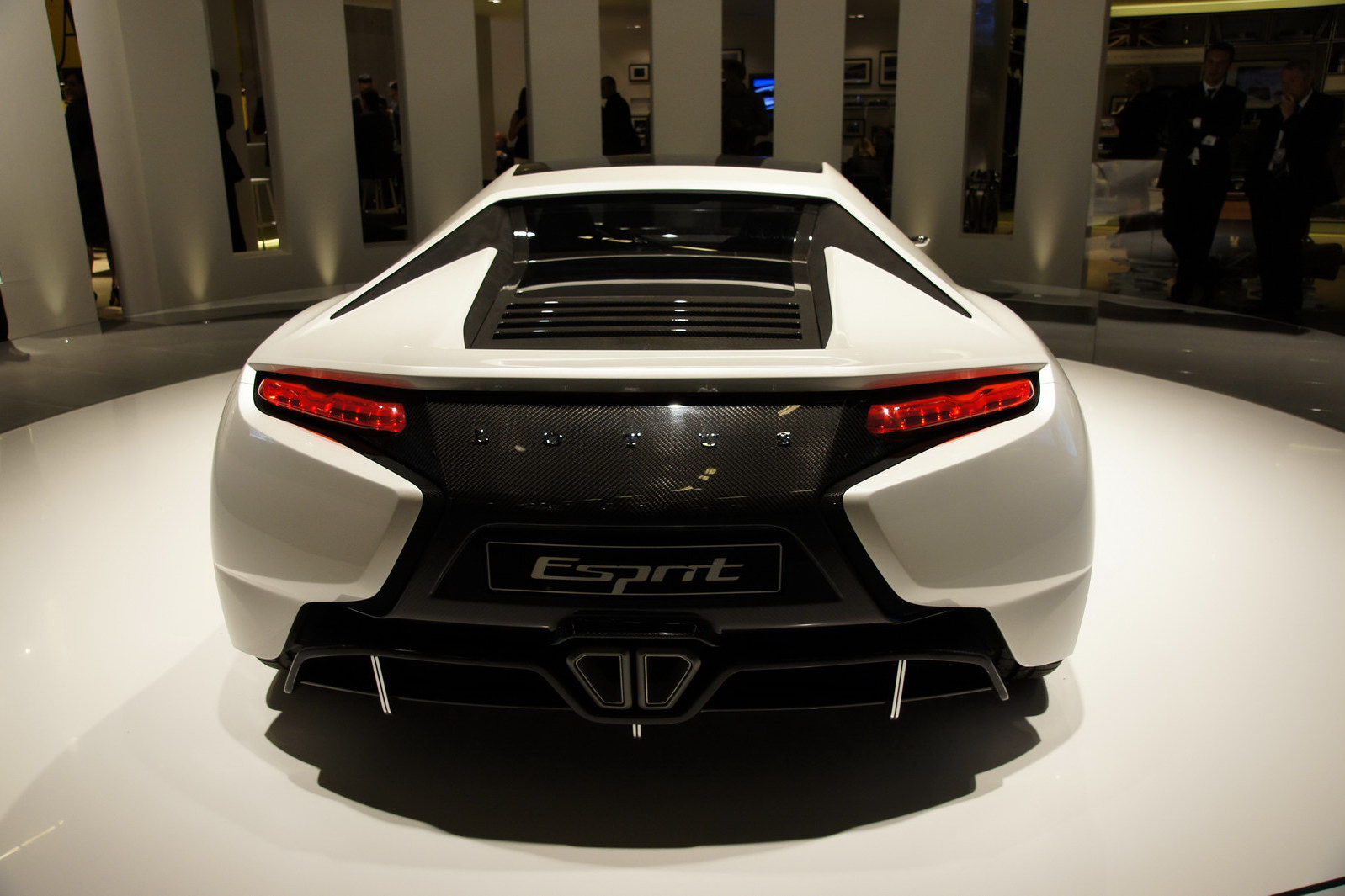 Esperanza lotus boss