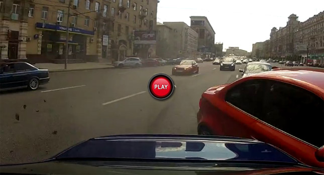  BMW M Club Drivers Crash Into Each Other on Moscow Streets