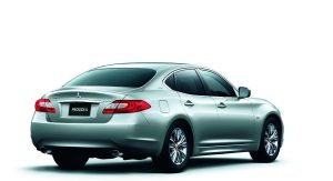 2013-Mitsubishi-Proudia-Dignity-6 2013-Mitsubishi-Proudia-Dignity-6