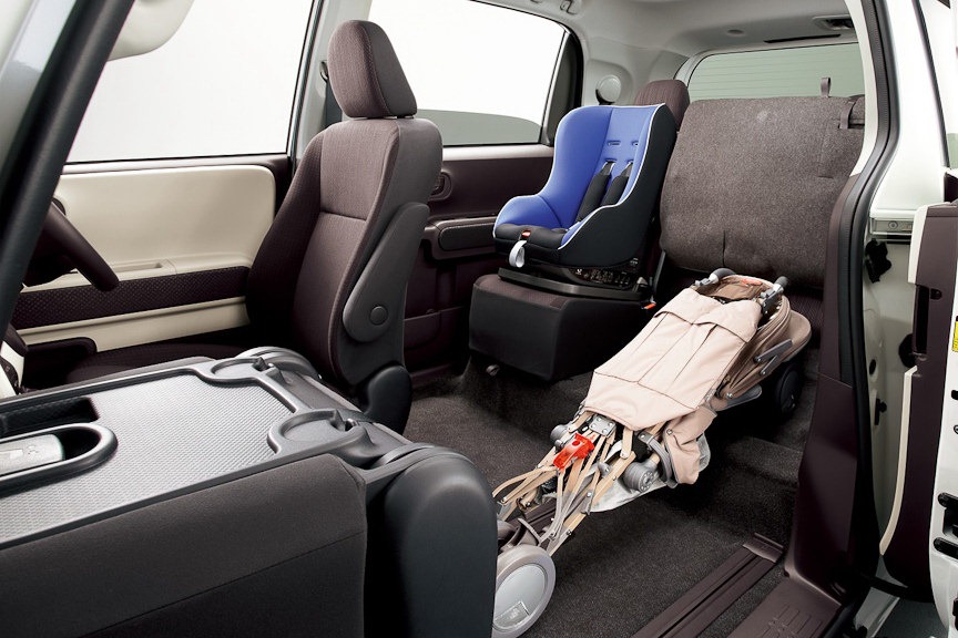 Тойота спейд картинки