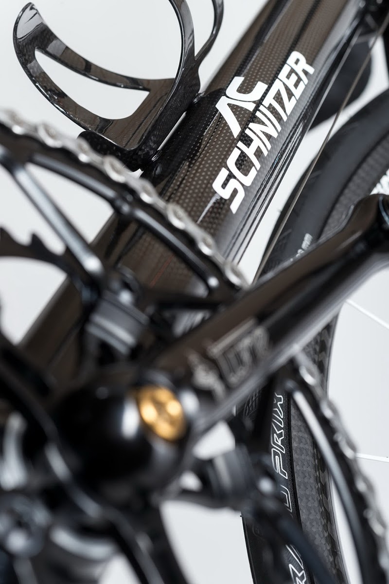 bmw m carbon racer