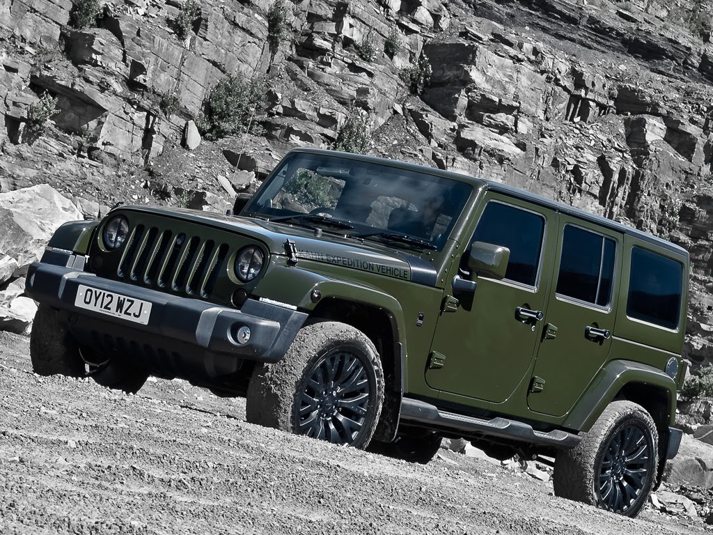 Kahn Reimagines Jeep Wrangler Unlimited in a Military Green Hue | Carscoops