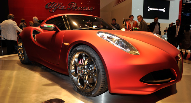  Alfa Romeo Projected to Build a Convertible Version of 4C Sports Car in 2015