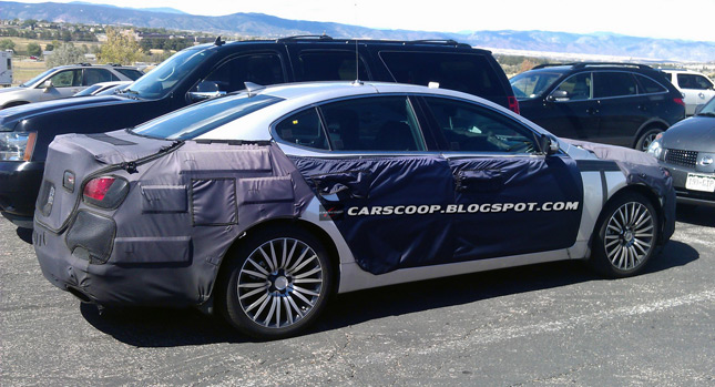  U Spy: Looks Like the 2014 Kia Cadenza will Receive a Facelift for North America