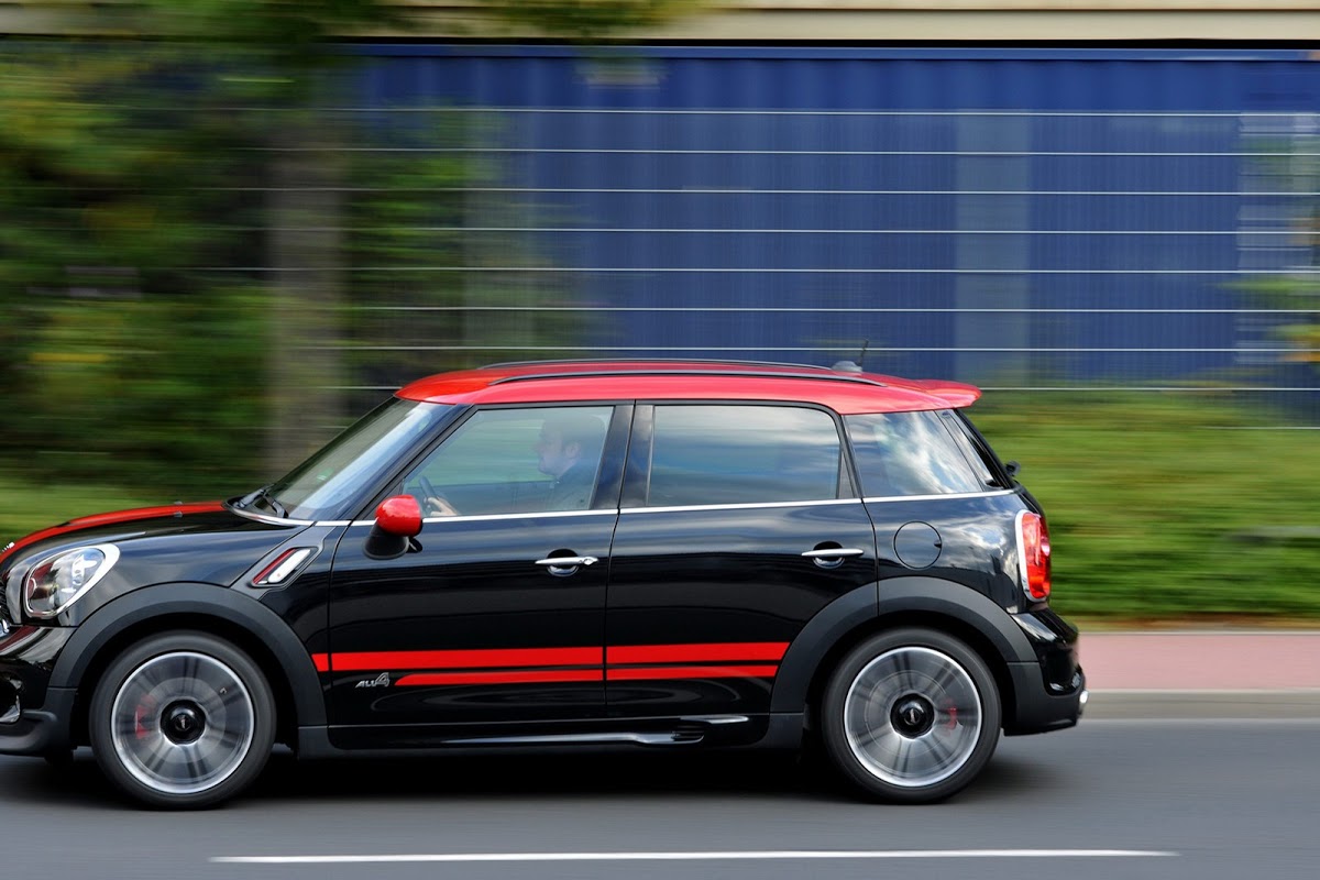 2013-Mini-Countryman-JCW-44%25255B2%25255D 2020 Mini JCW Clubman And Countryman May Get X2 M35i’s 302 HP Four-Pot