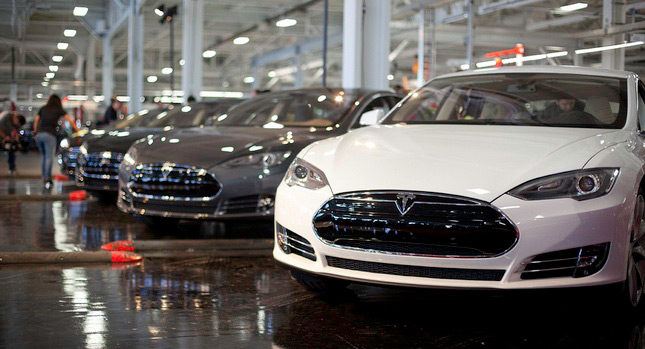  Tesla CEO Cagey About 2012 Model S Sales, Confident About Meeting 2013 Targets