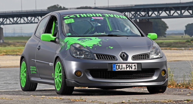  CAM SHAFT Prepares Renault Clio RS for Nürburgring Adventures