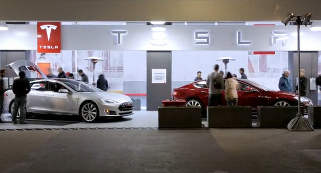  Tesla Under Fire Over Factory-Owned Stores, Dealers’ Associations Cry Foul