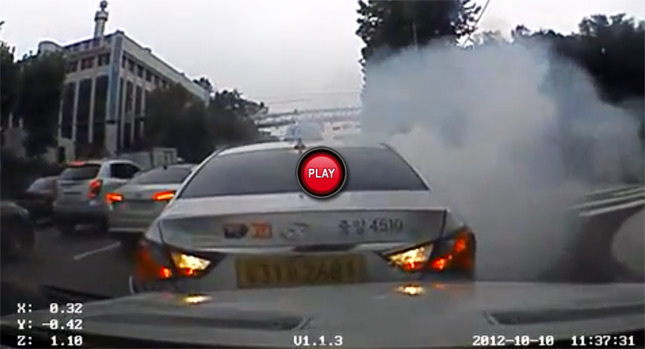  Hyundai Sonata YF Suddenly Accelerates Back and Forth in New Korean Incident